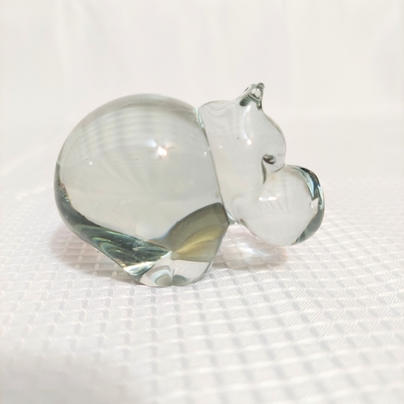 Handmade Glass Hippopotamus Paper Weight - Picture 3 of 10